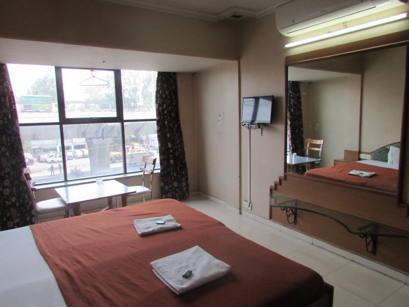 Hotel Dwarka Nashik Extérieur photo